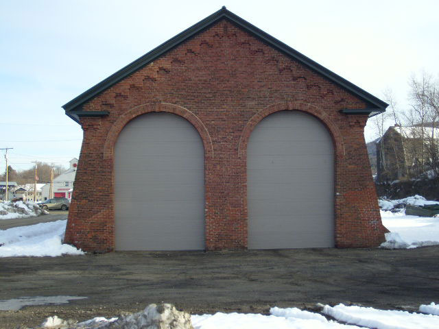 A Small Garage House